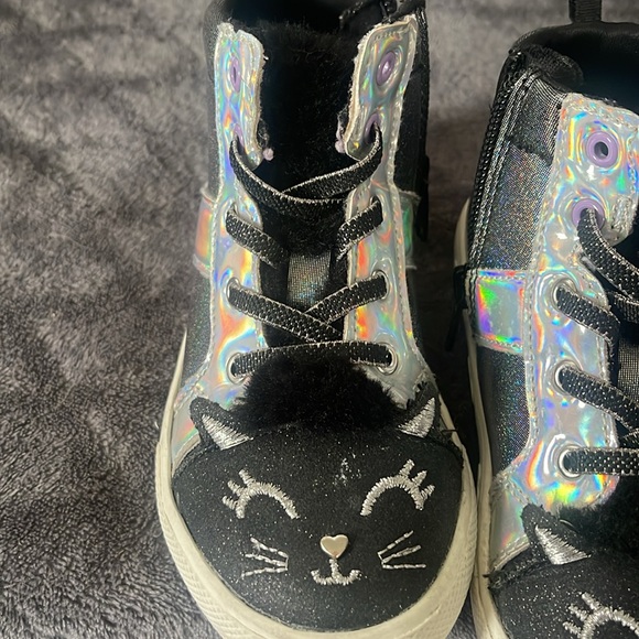 ⭐️Wonder nation size 10 kitty high tops - Picture 5 of 5